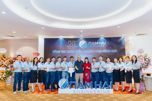 Nam Hải Kỷ Niệm 20 Năm Thành Lập